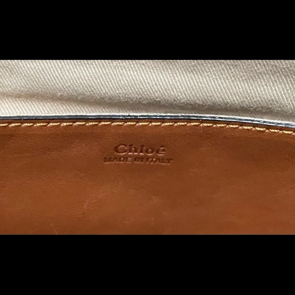 Beautiful Navy Blue Suede Chloe Alexa Bag - EUC ☀️♥️ Host Pick!  Iconic bag! - Picture 7 of 8